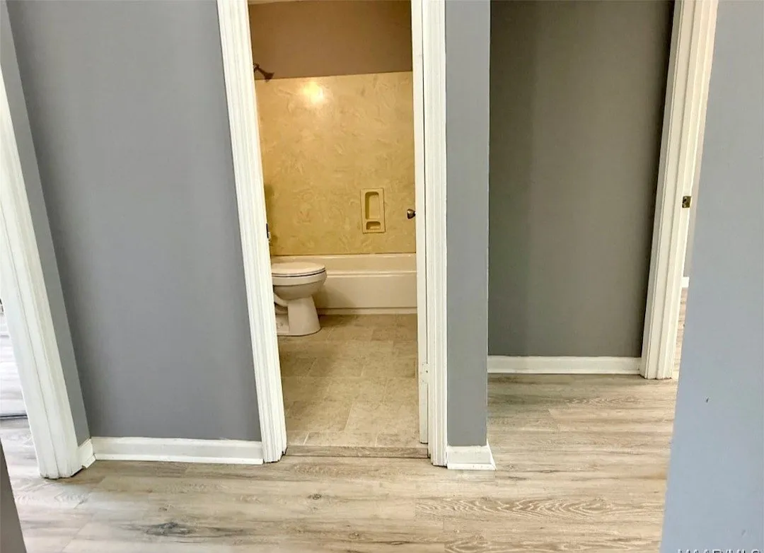 3 bed, 1265 sqft, $1,250 — Photo 1