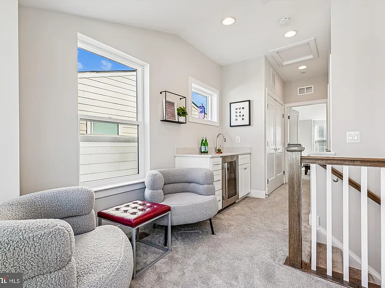 10340 Grosvenor Pl — Photo 30