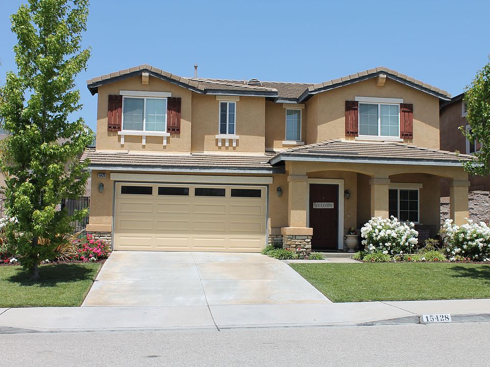 1st image of 15428 Buchanan Ln