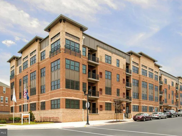 9521 Bastille St Suite 201, Fairfax, VA 22031