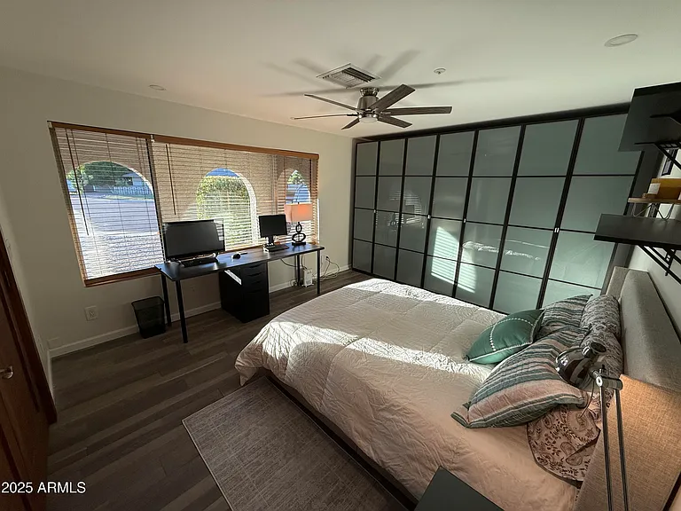 8361 E Via De Encanto — Photo 36