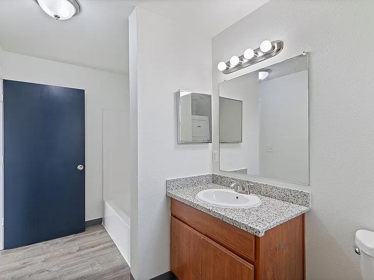 Stark Street Villa — Photo 14
