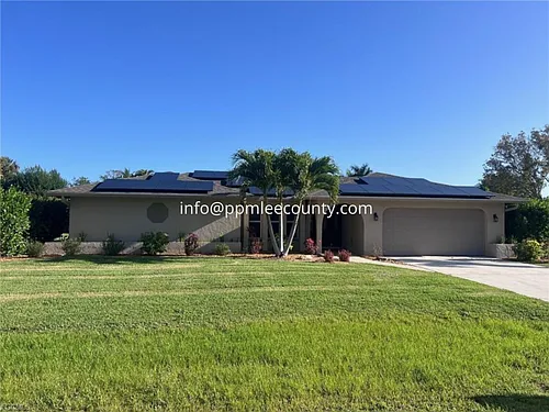 3705 Stoneridge Ct Photo 1
