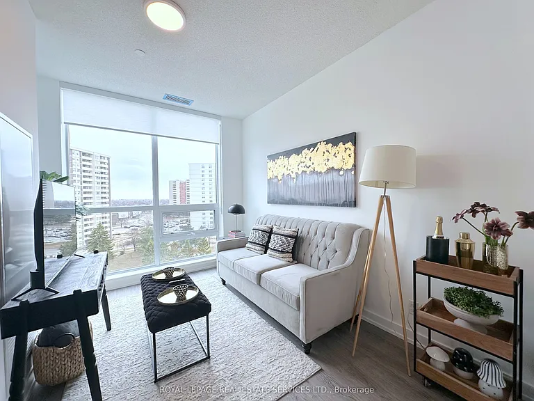 2 River Plate St #207 — Photo 7