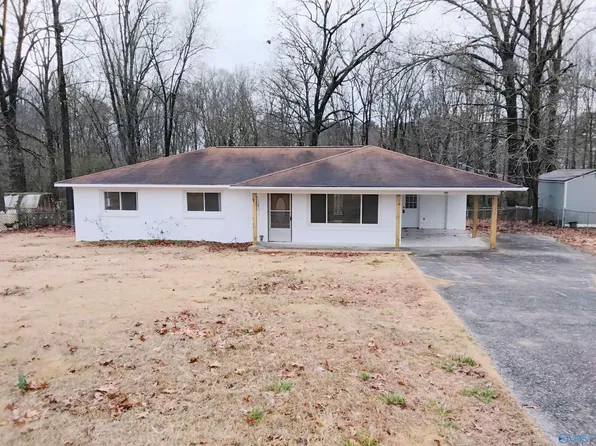 2591 Little Creek Rd NW, Arab, AL 35016