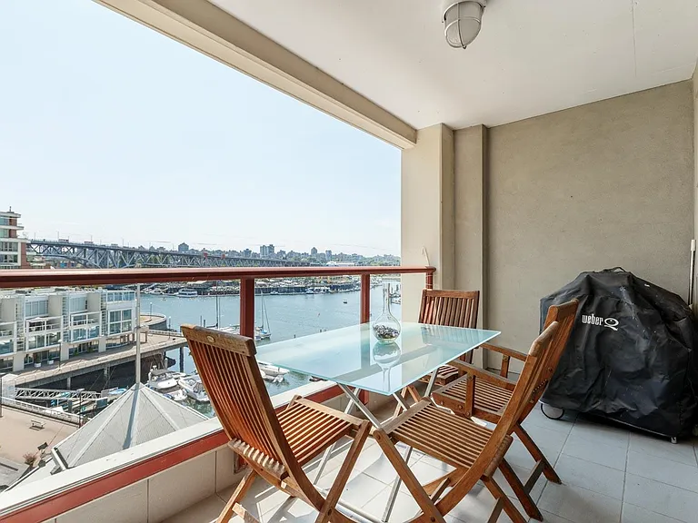 1008 Beach Ave #503 — Photo 12