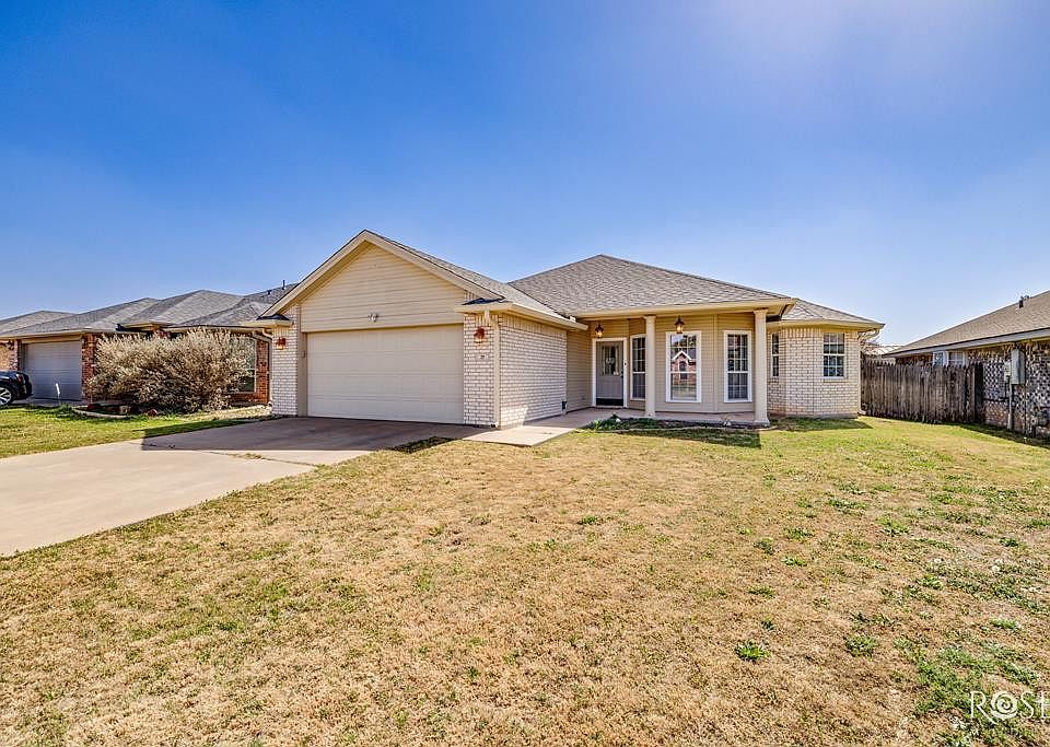 1st image of 25 Amberwood Dr