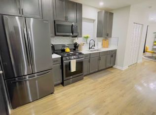 1954 E 73rd Pl APT 1, Chicago, IL 60649