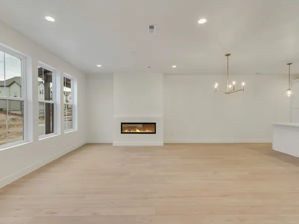 6996 W Hidden Hills Way #182, West Jordan, UT 84081