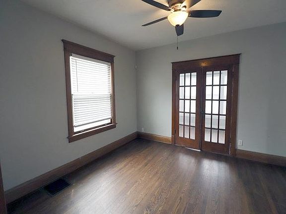 5th image of 1808 Pinkney St