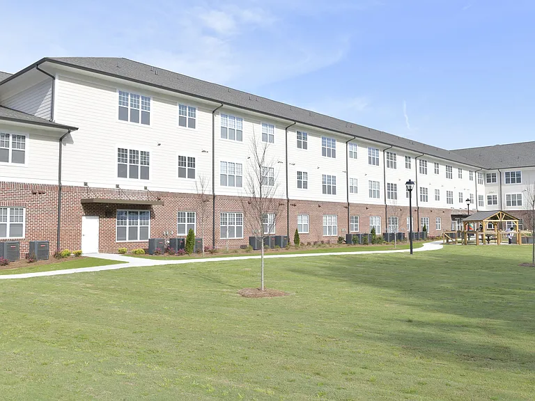Ash Branch Manor — Photo 19