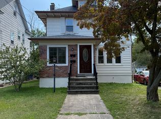 393 Watchung Ave #A, Plainfield, NJ 07060