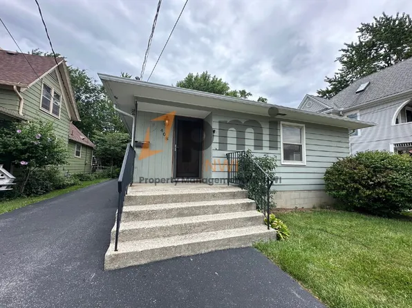 408 E Clark St, Crown Point, IN 46307