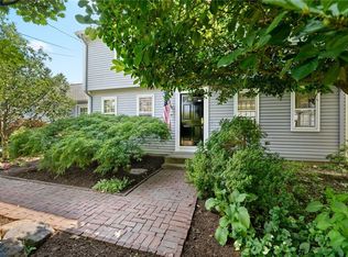 150 Cedar Ave, East Greenwich, RI 02818