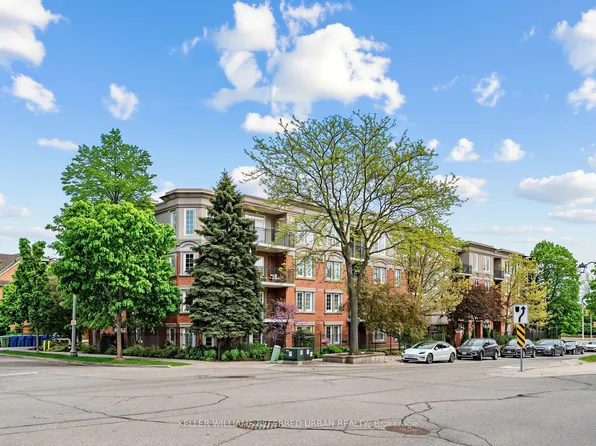 2301 Parkhaven Blvd Unit 406, Oakville, ON L6H 6V6