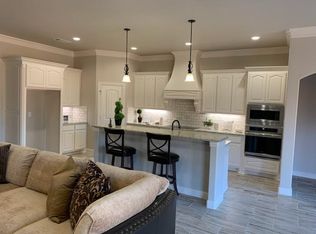 101 Hickory Creek Dr, Red Oak, TX 75154