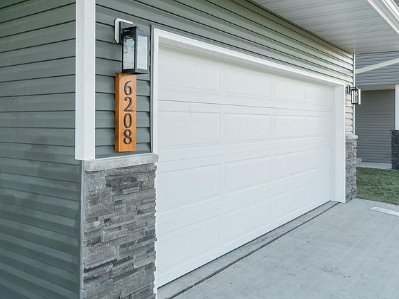 2nd image of 6208 86th Ave S