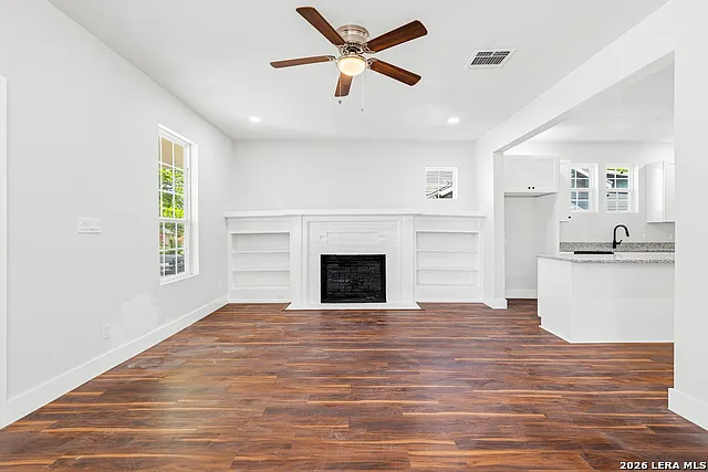 823 W French Pl — Photo 9
