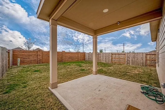 21227 Gulf Front Dr — Photo 32