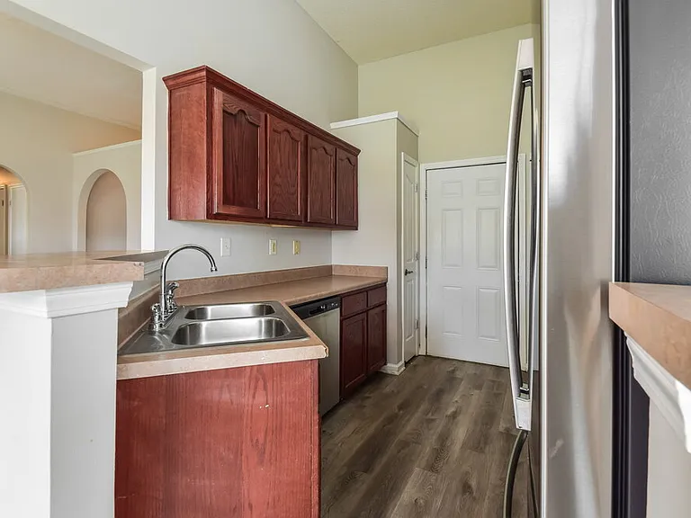 4088 Carroll Dr W — Photo 7