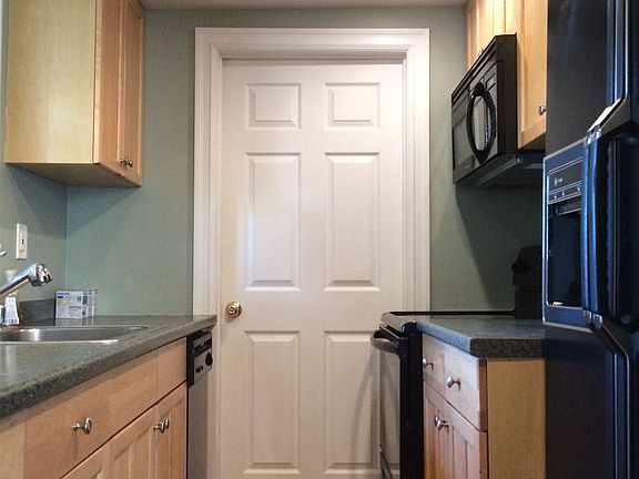 Fully-Equipped Kitchen!