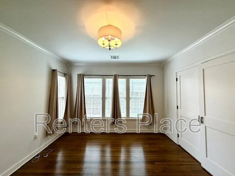1904 S Yorktown Ave — Photo 19