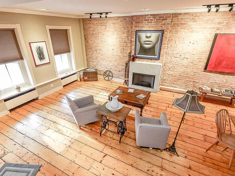 258 Warren St #2 — Photo 14