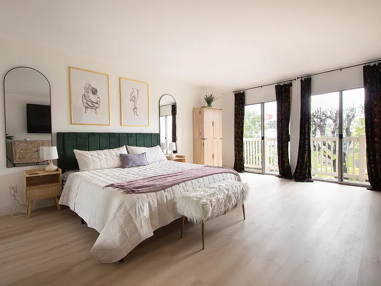 5245 Coldwater Canyon Ave #C — Photo 19