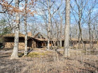 9 Bridlewood Rd, Northbrook, IL 60062