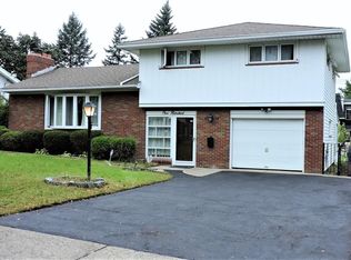 100 Brookdale Park, Rochester, NY 14609