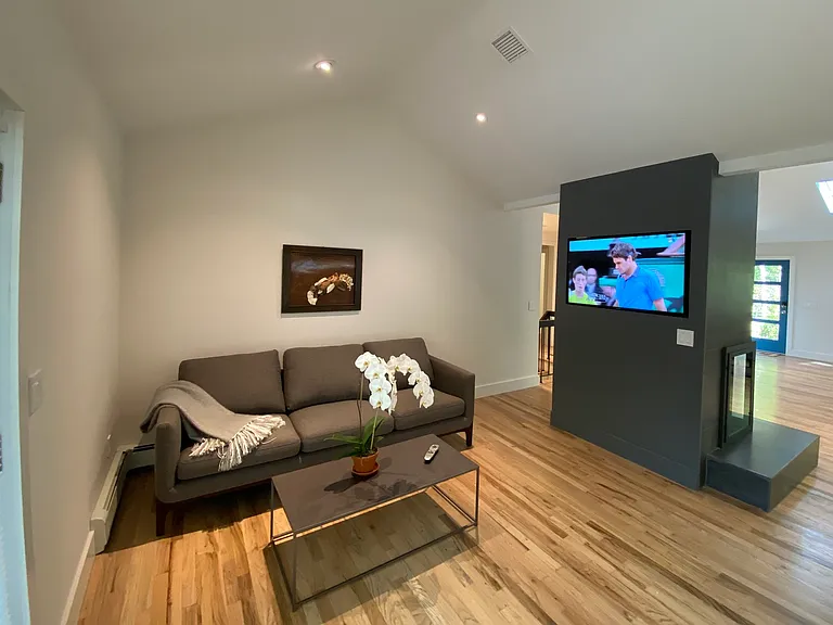 1 Whalebone Landing Rd — Photo 7