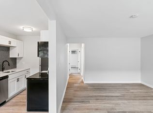 The Park on 13 Apartments - Royal Oak, MI, Royal Oak, MI 48073