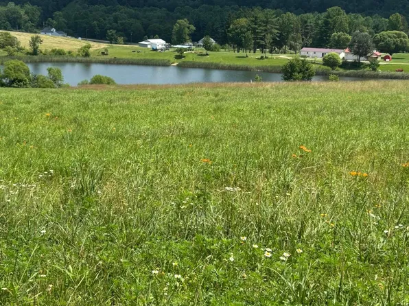 1353 State Route 13 SE, Crooksville, OH 43731