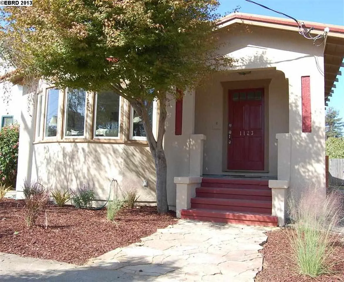 1123 Blake St photo 1