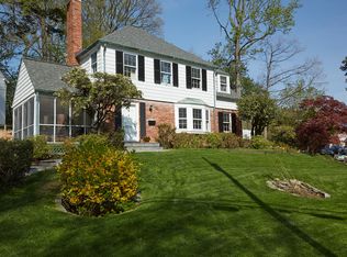 5014 Fort Sumner Dr, Bethesda, MD 20816