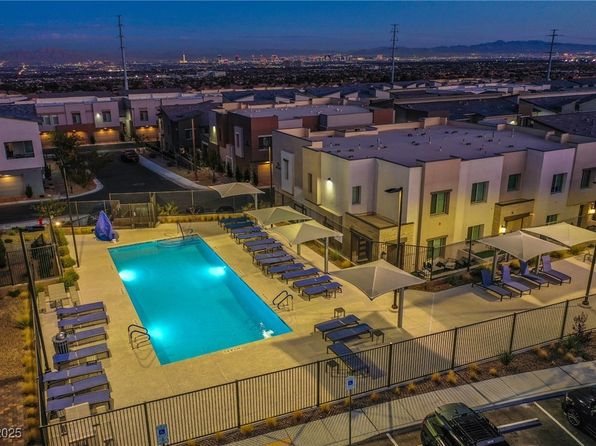 600 N Carriage Hill Dr #1179