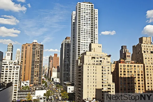 Sold by NextStopNY | media 19