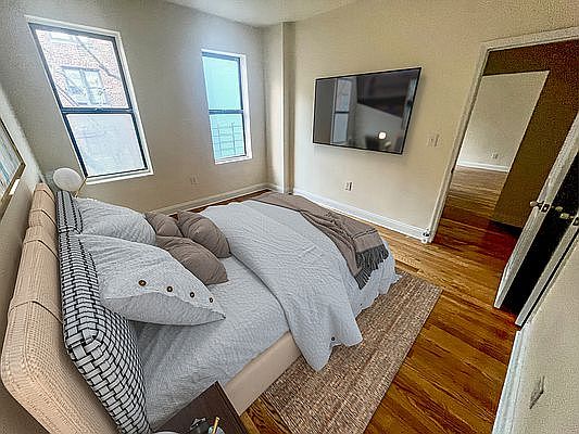 2nd image of 268 E 202nd St #4B