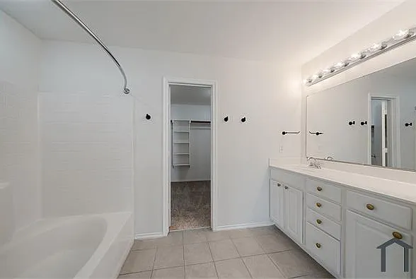 10449 Hideaway Trl — Photo 12