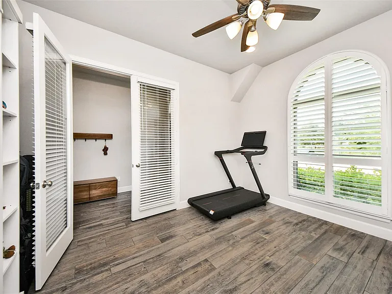 2206 Forest Trace Ln — Photo 5