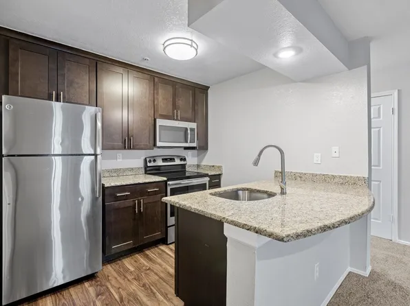 609 Route 23 #R1, Wayne, NJ 07470