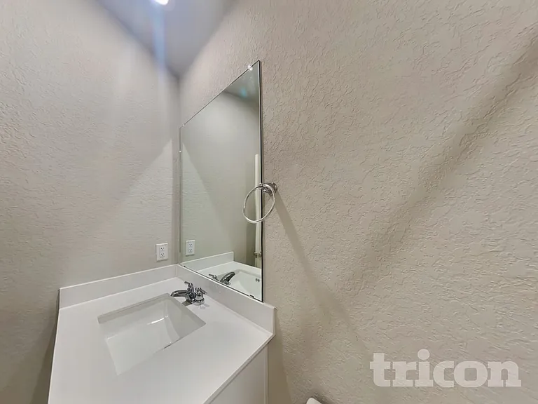 13643 Emerson Way — Photo 13