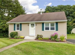 174 Main St, Middlefield, CT 06455