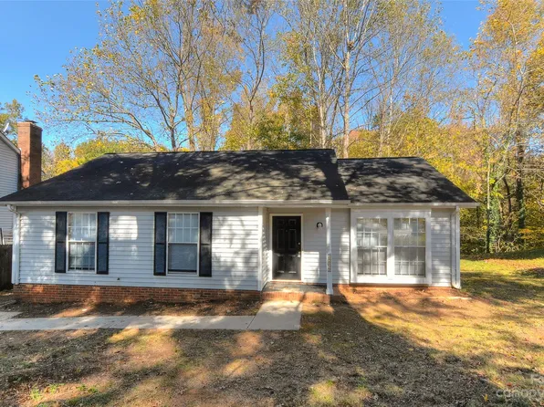 6836 Shiloh Ridge Ln, Charlotte, NC 28212