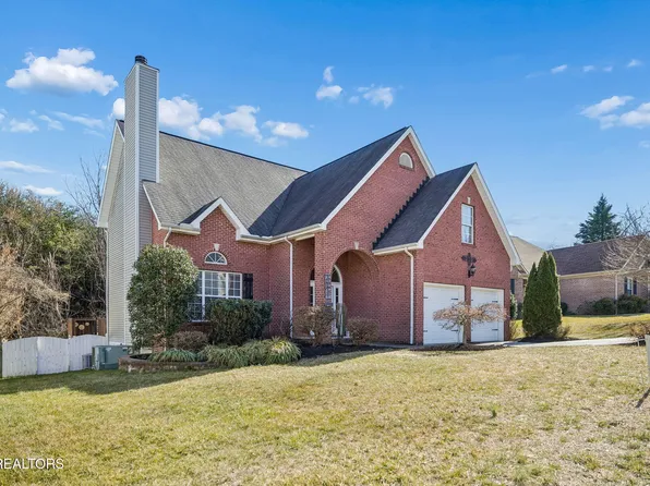 10417 Almanac Ln, Knoxville, TN 37932