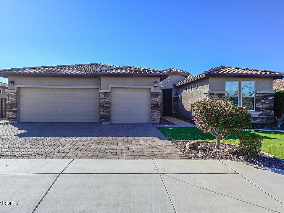 1st image of 9975 W Villa Hermosa --