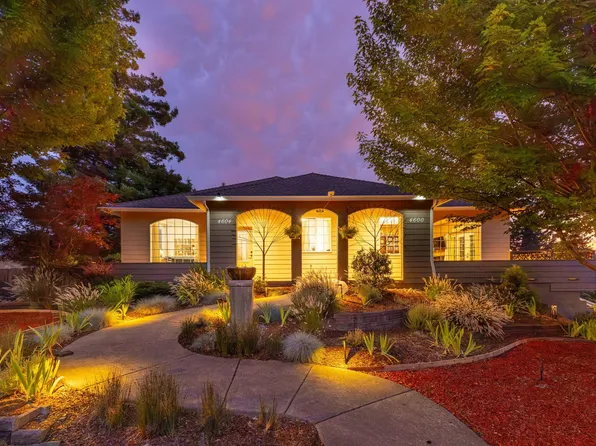 4604 Cloudcrest Dr, Medford, OR 97504