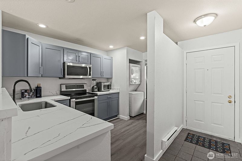 5th image of 2100 S 336th Street #P4