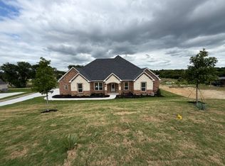1035 Deer Island Ct, Azle, TX 76020