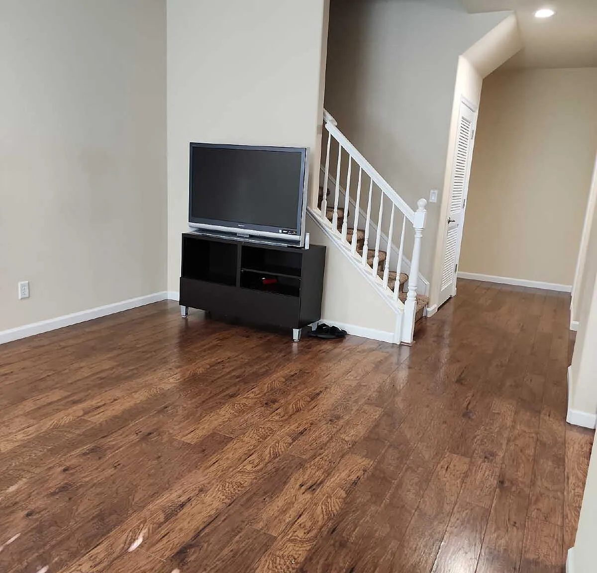 1 bed, $825 — Photo 2